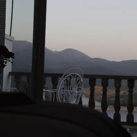 La Gueena Vida Bed & Breakfast
